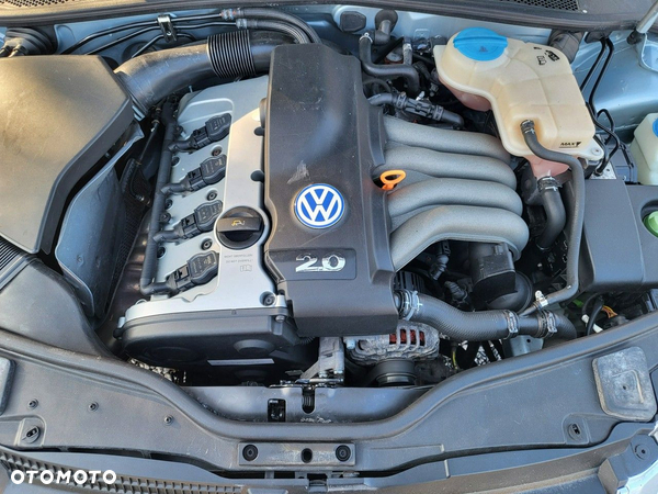 Volkswagen Passat - 24