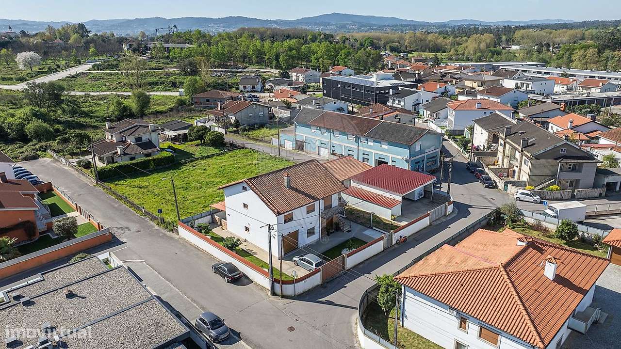 Moradia T4 para venda-7