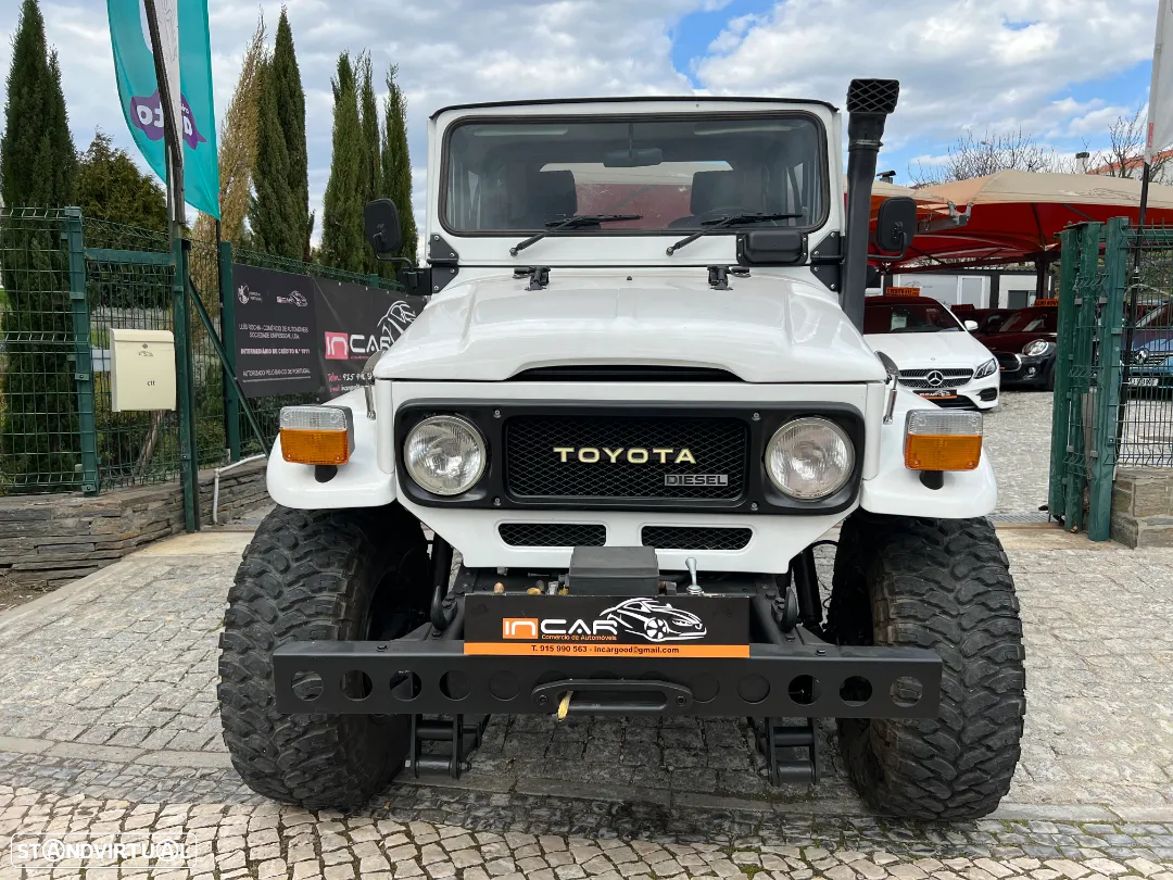 Toyota BJ 40 - 9