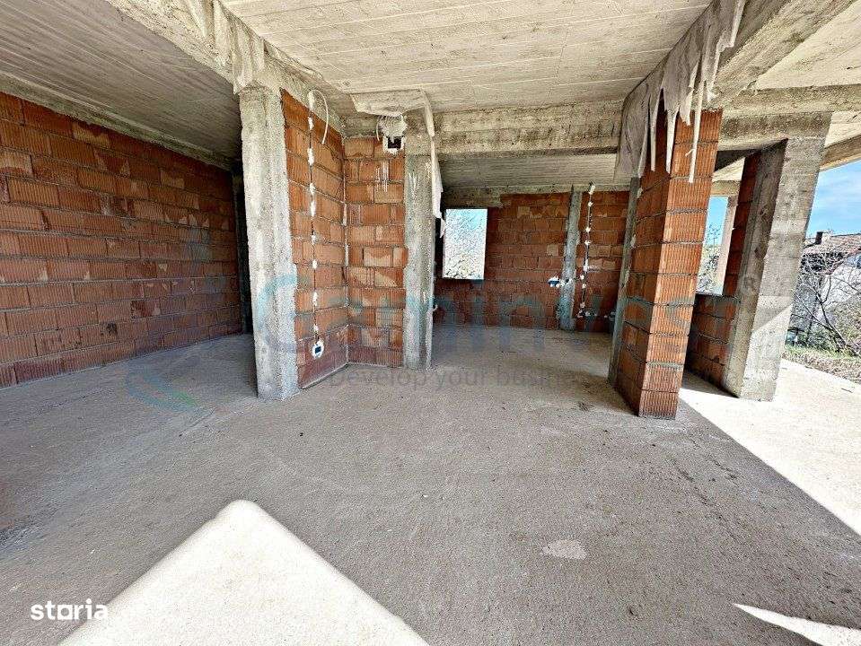 Gaminvest Cladire cu functiuni mixte, de vanzare,Oradea V3395 - Imagine principală: 5/8