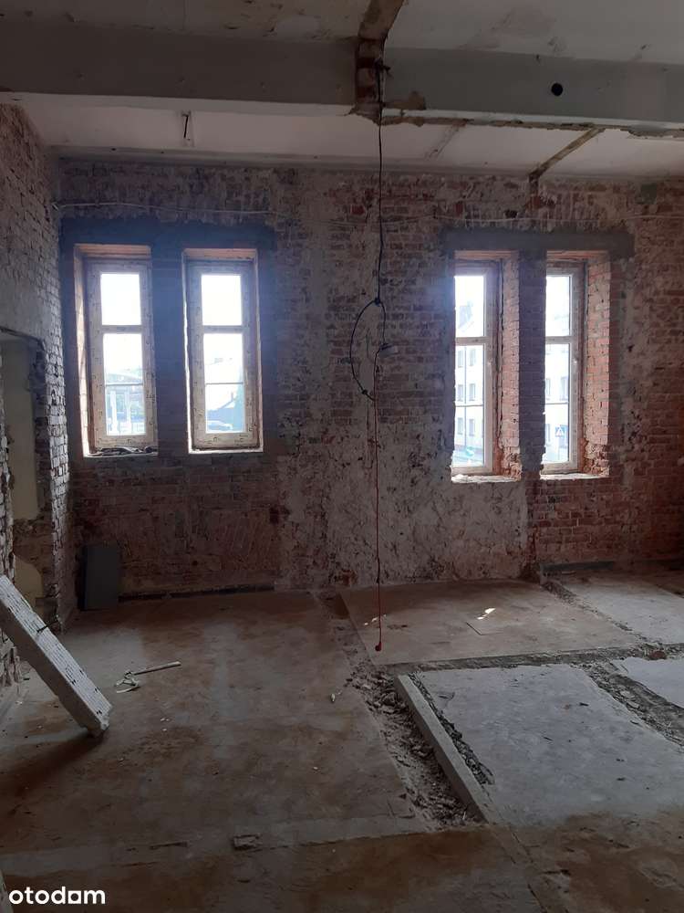 Kamienica pod działalność gospodarczą w centrum Tarnowskich Gór-7