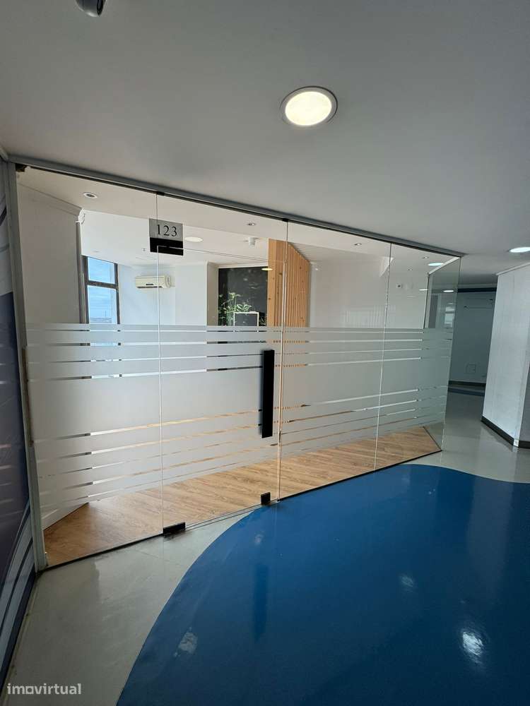 Loja no 1º piso do Solmar Avenida Center - Grande imagem: 3/7