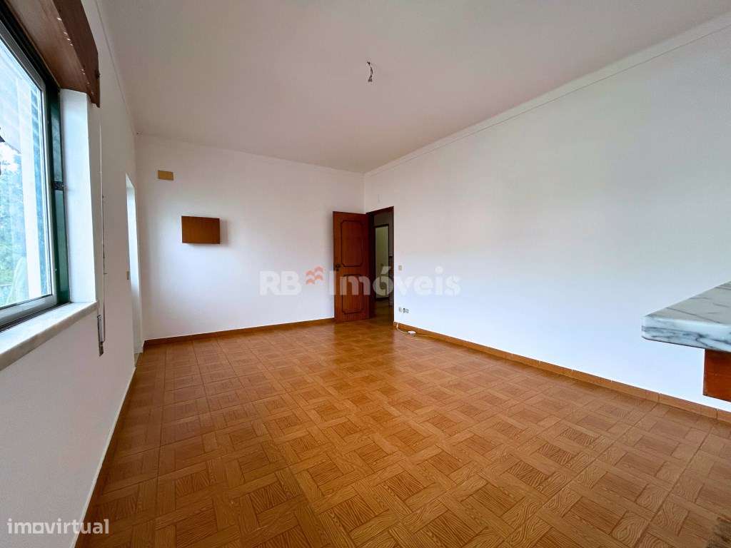 Moradia T2 - com Garagem e Logradouro - Grande imagem: 5/26