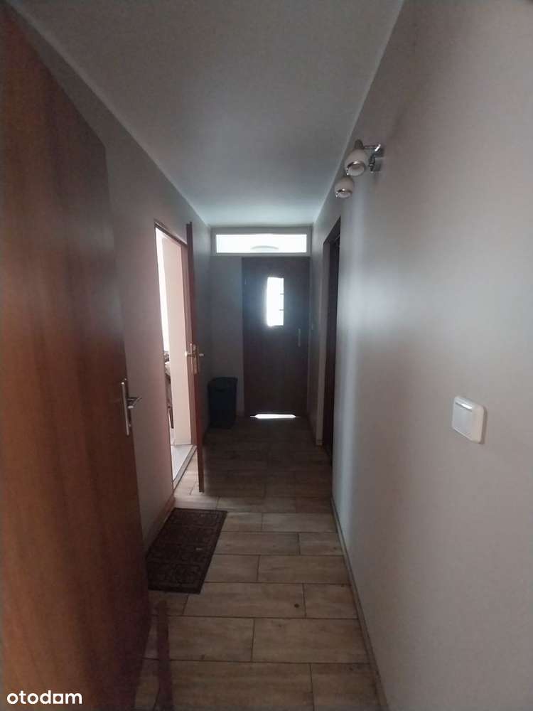 Dom z ziemią rolną .-11