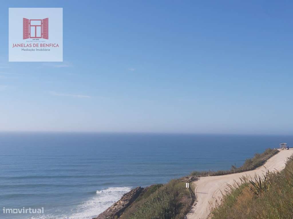 Vivenda V3 em condomínio fechado - Cambelas-24