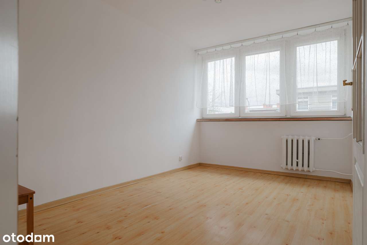 Przytulne 2 pokoje z osobną kuchnią i garderobą – ul. Złotostocka-7