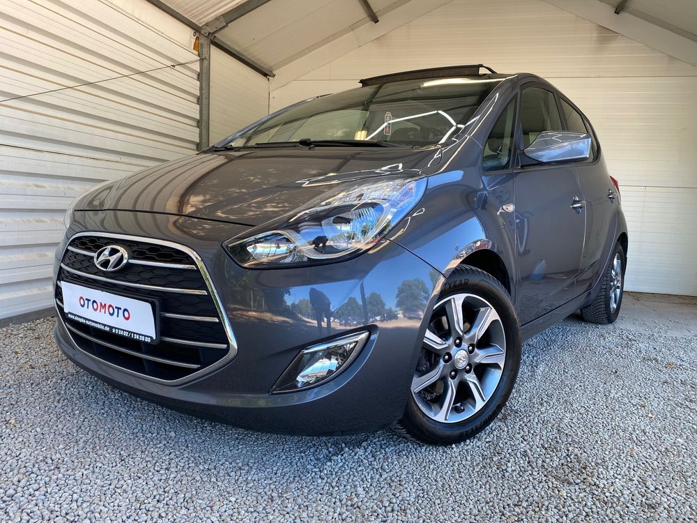 Hyundai IX20 1.6 blue YES Gold 2016