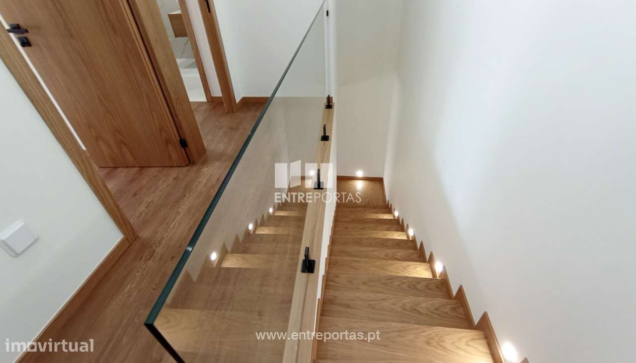 Venda de Moradia V2 nova, Aver-o-Mar, Póvoa de Varzim - Grande imagem: 4/23