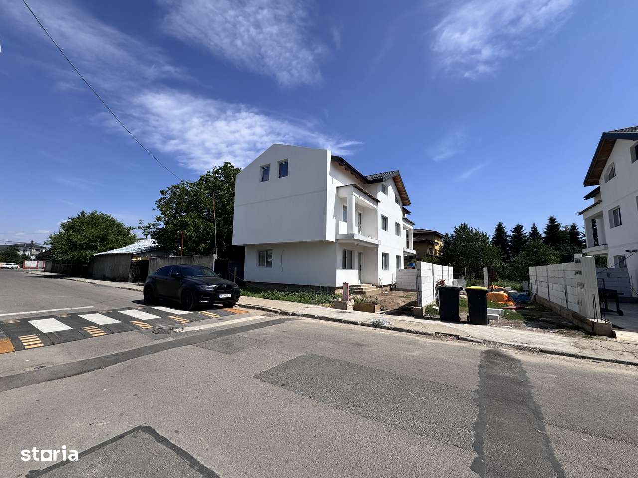 Casa P+1+M. 7 camere. Pozitie stradala - Imagine principală: 1/20