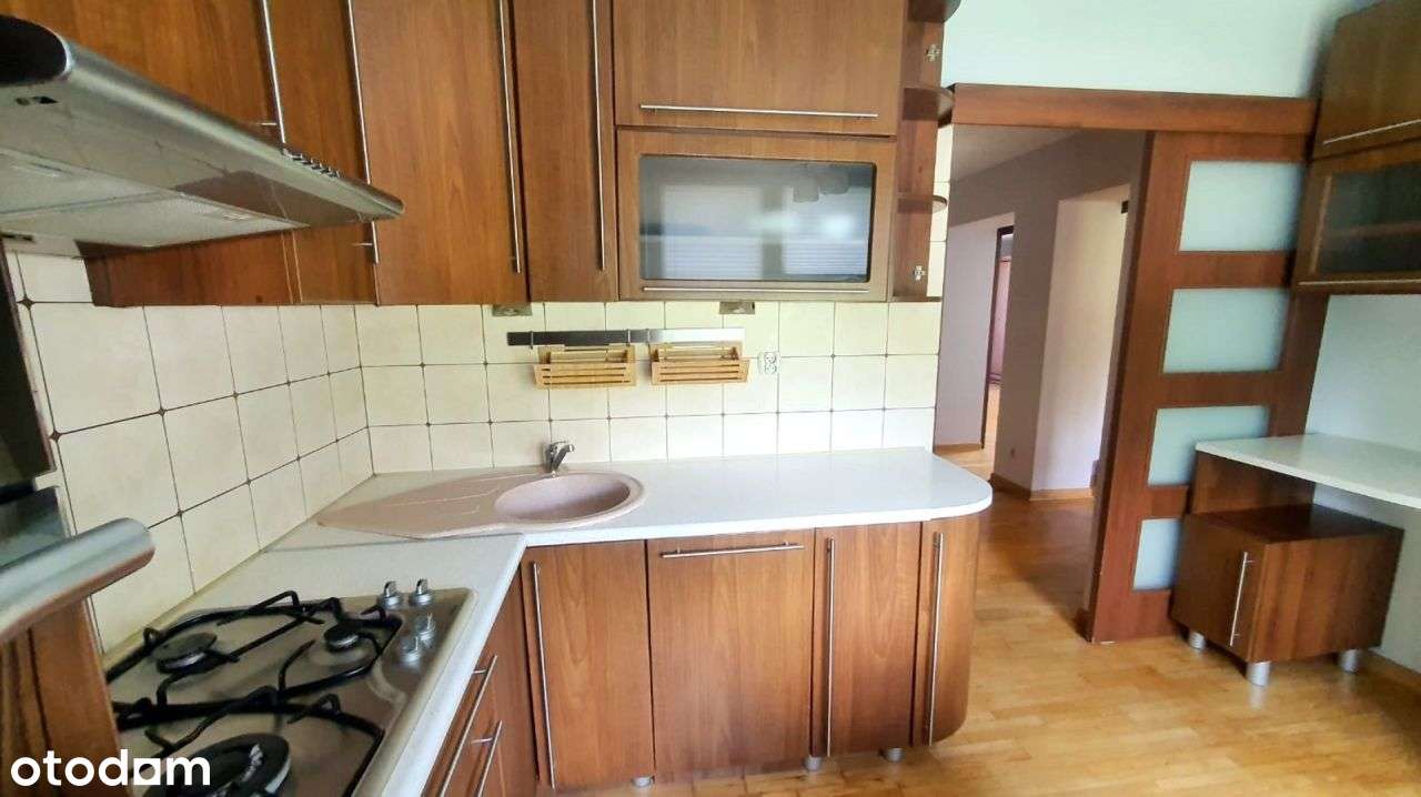 1. piętro Gliniana 2 pok. po generalnym remoncie-6