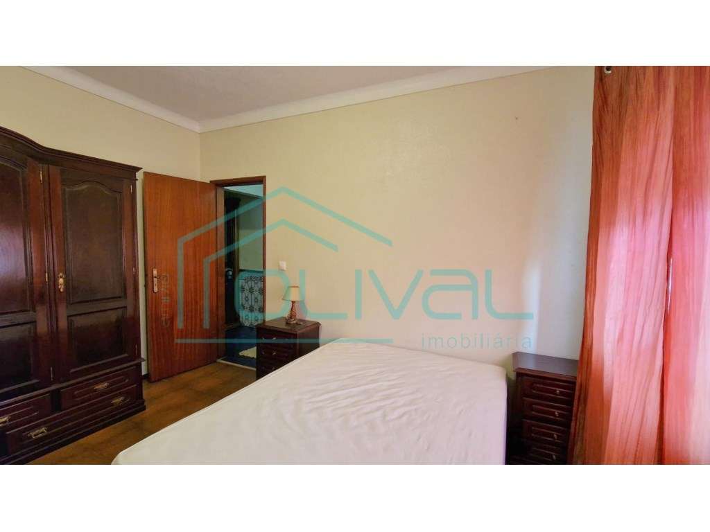 Moradia T6 centro de Samora Correia-11