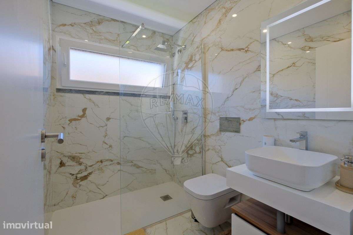 Moradia T4 para venda - Grande imagem: 5/47