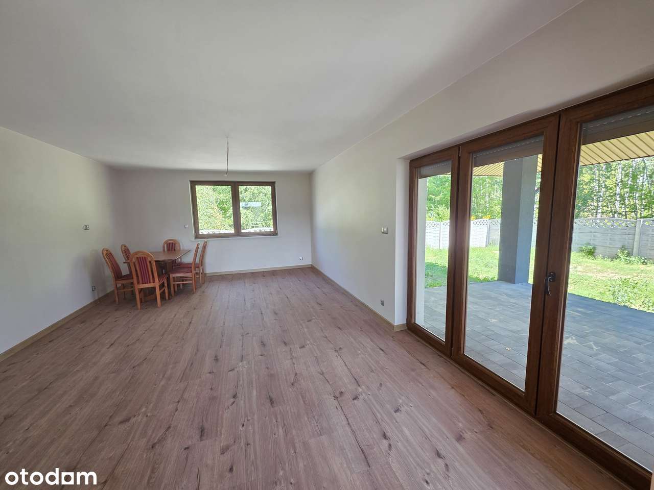 Atrakcyjny dom pachnący nowością!!!-3