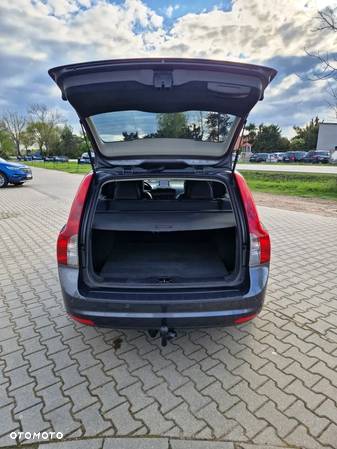 Volvo V50 DPF DRIVe Momentum - 10