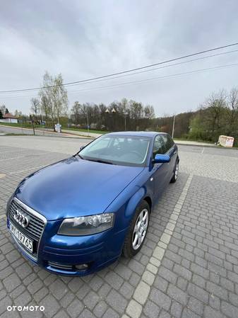 Audi A3 1.6 FSI Ambition - 2