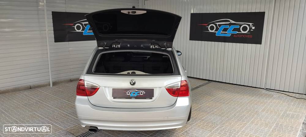 BMW 320 d Touring Sport - 13