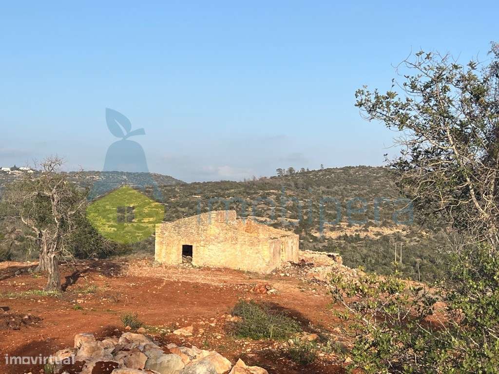 MORADIA EM RUÍNAS COM VISTA EXCLUSIVA PARA O CASTELO DE PADERNE - Grande imagem: 5/13