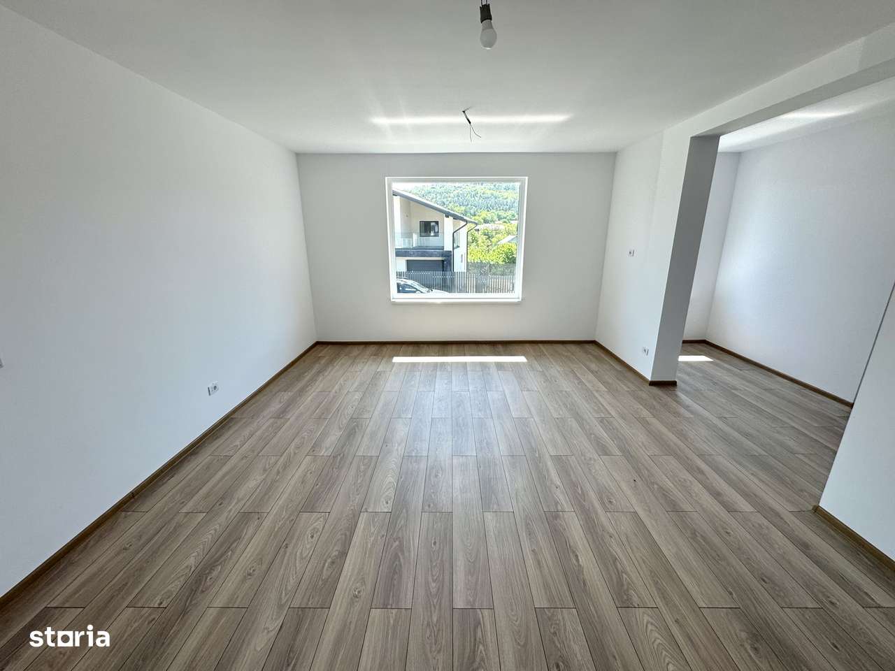 600 mp teren!BECI MARE! CANALIZ! Încălz în pard! Casa 4 camere Tomesti - Imagine principală: 4/10