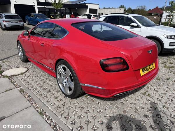 Bentley Continental GT W12 - 5