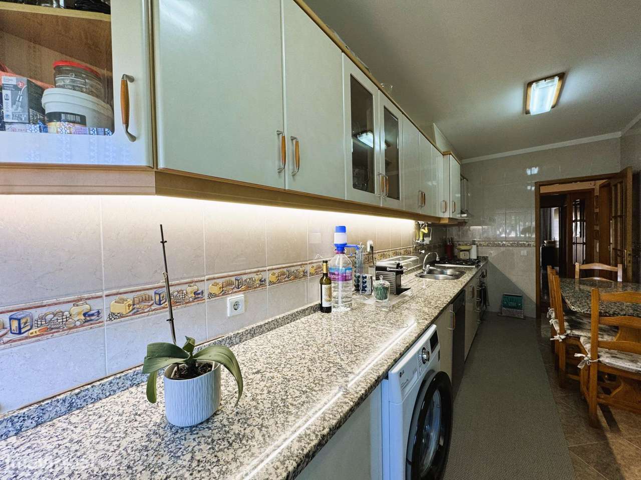 Apartamento T3+1 (Próximo Pingo Doce Argivai)-13