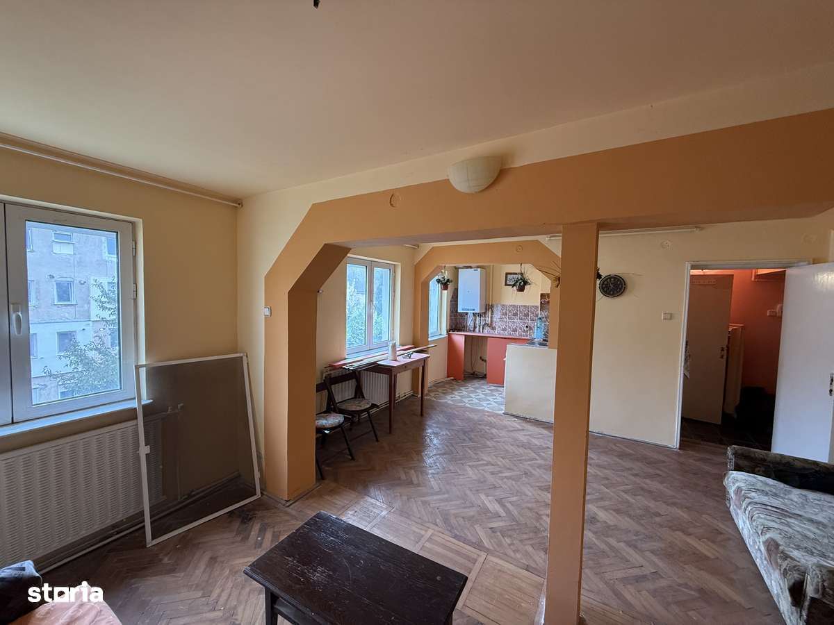 3 Camere Teatru etaj 3 Ocupabil Imediat 2.0 - Imagine principală: 2/9