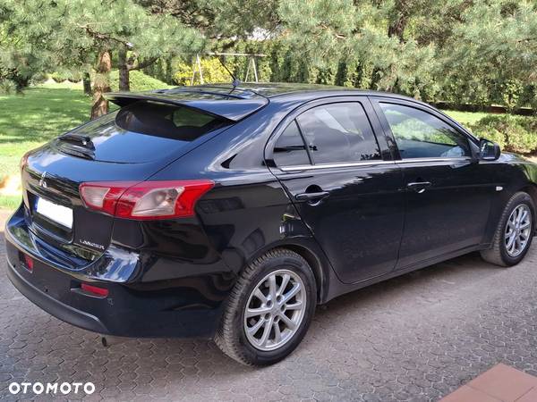 Mitsubishi Lancer Sportback 1.6 ClearTec - 2