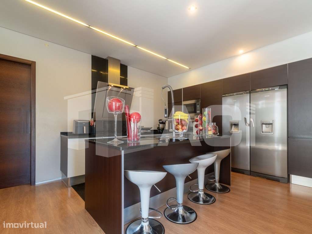 Magnífica Moradia T3+2 nos arredores da Cidade de Leiria-2