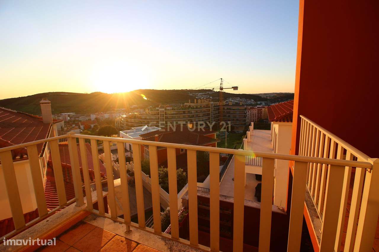 Moradia V4 em Torres Vedras, 566m2 ,vistas excecionais, qualidade e co-35