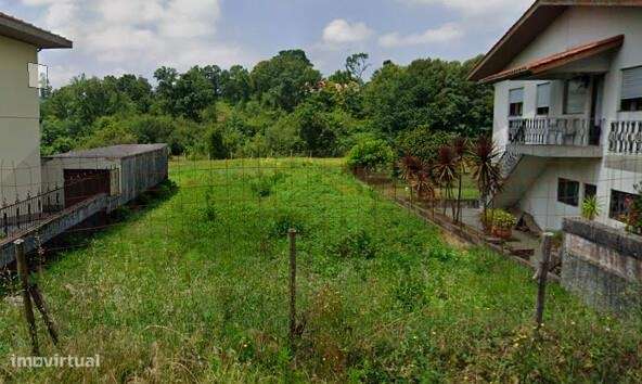 Terreno com projeto aprovado para moraida unifamiliar - Grande imagem: 4/6