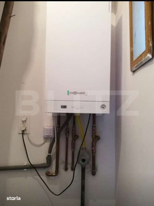 Casa 2 camere curte comuna cu acces separat zona centrala - Imagine principală: 4/5