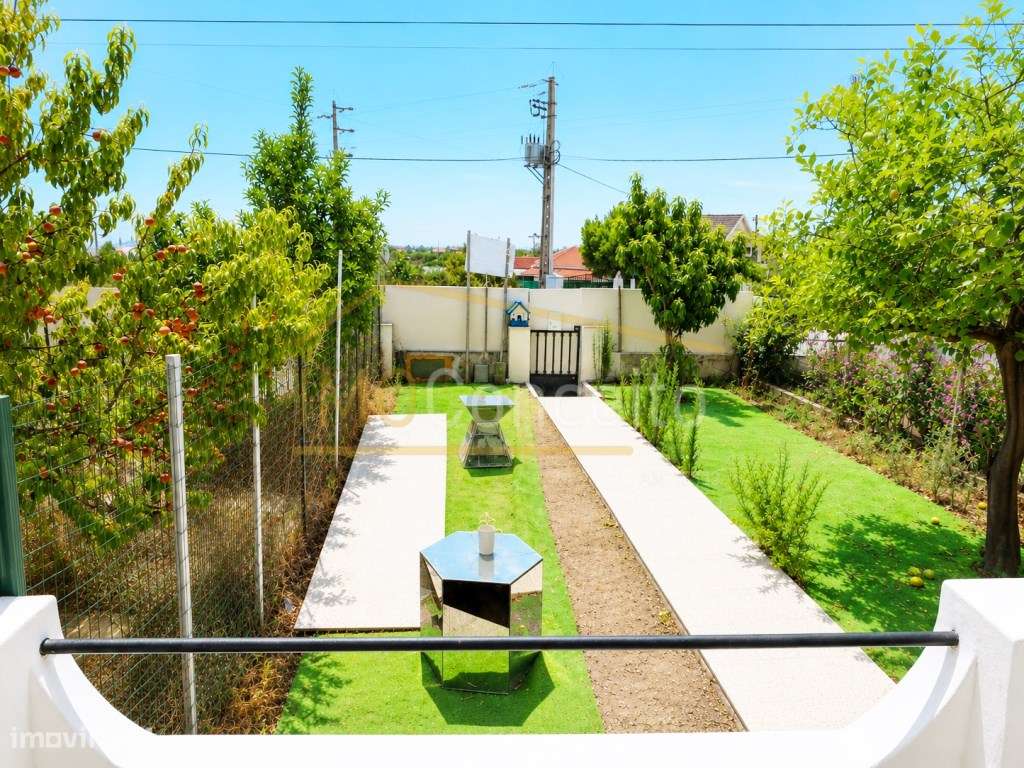 Moradia T2 | Torres Novas - Anexo e Espaço Exterior-24