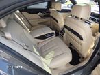 BMW Seria 7 730d xDrive mHEV - 23