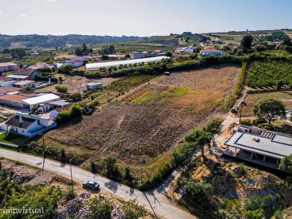 Terreno para construção de 2 moradias - Grande imagem: 4/23