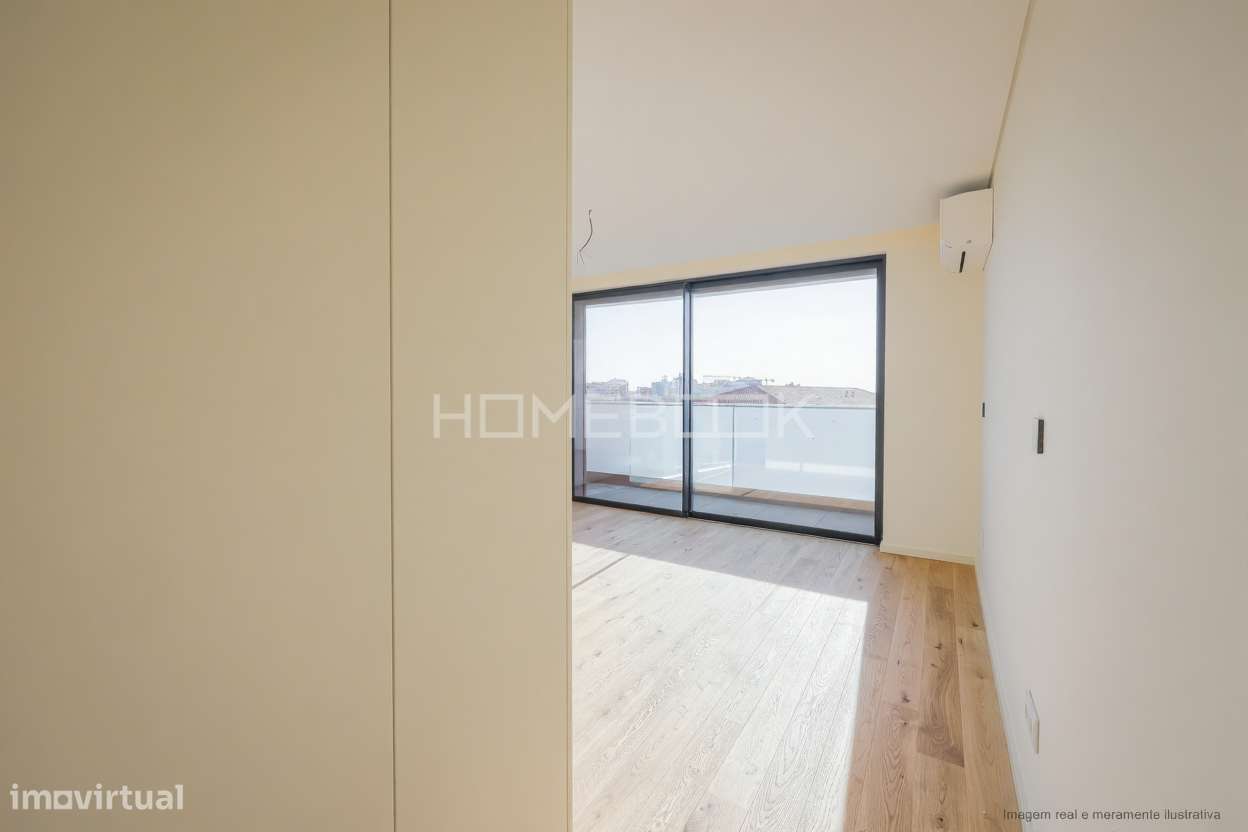 Apartamento T3 Implex com Terraço e Vista Ria em Aveiro-10