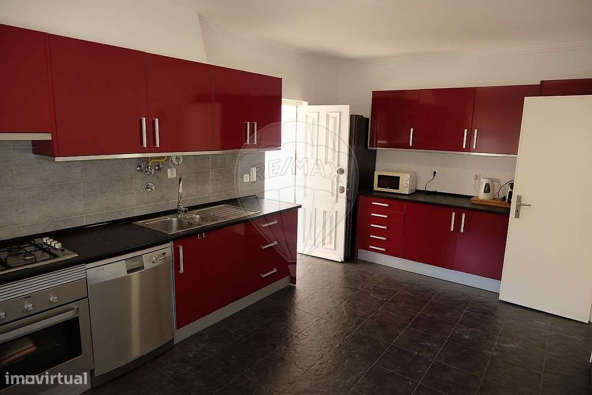 Moradia T5 para venda-6