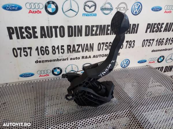 Pedala Ambreiaj cu Pompa Ambreiaj/Cilindru Receptor Skoda Fabia 2 ll 1.2 Benzina An 2007-2008-2009-2010-2011-2012-2013-2014 - Dezmembrari Arad - 3