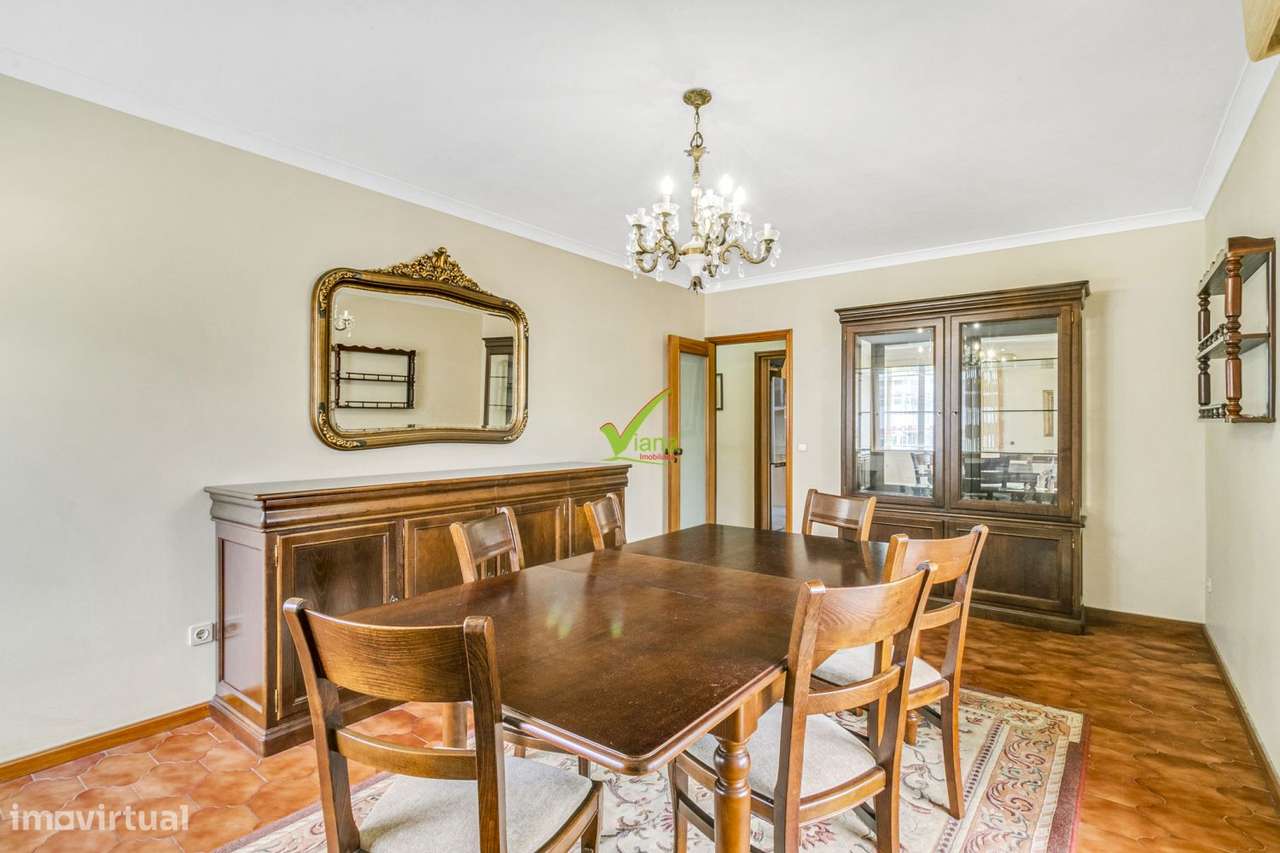 T. 4 com garagem individual - Centro Póvoa de Varzim-5