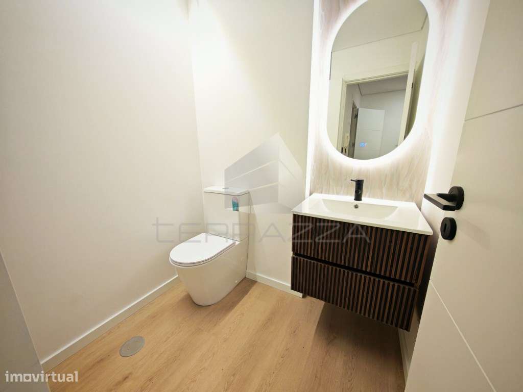 Apartamento novo T1 com terraço - Porto-12