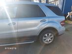 Mercedes ML W164 błotnik tył lewy ćwiartka - 1