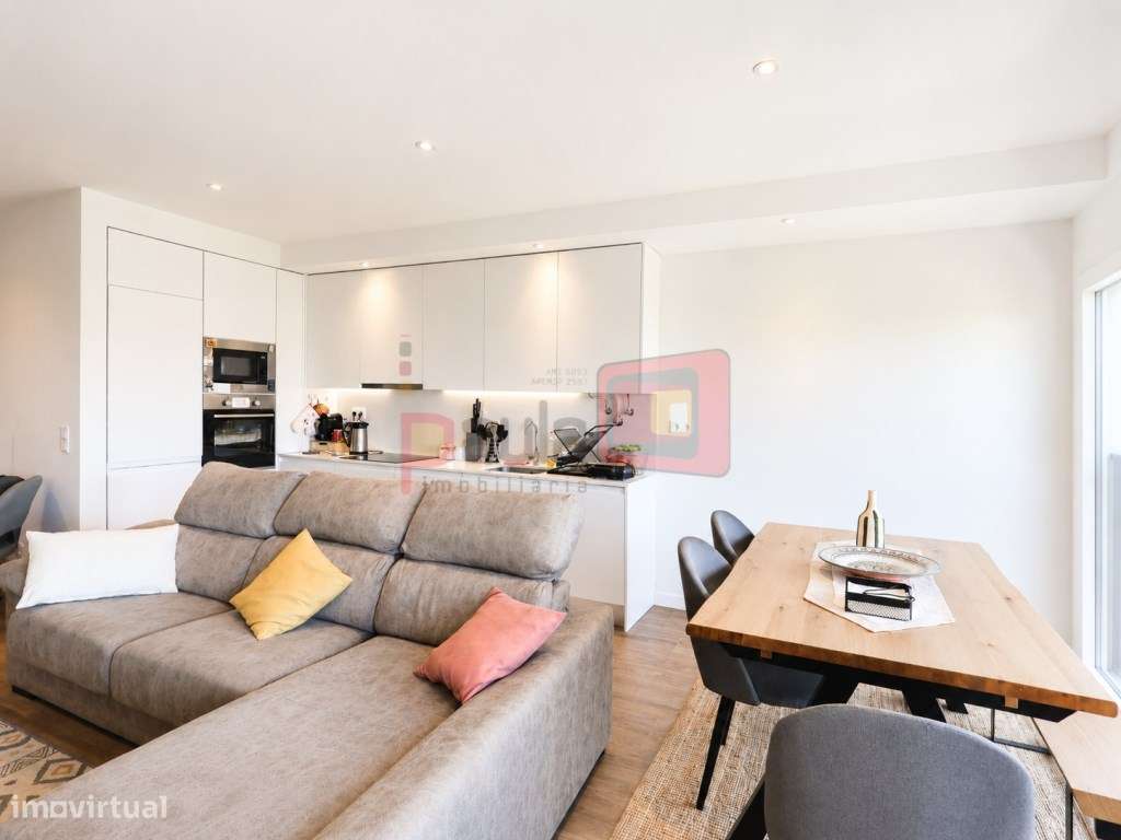 T2 + 1 DUPLEX SEMI-NOVO MONTIJO-14