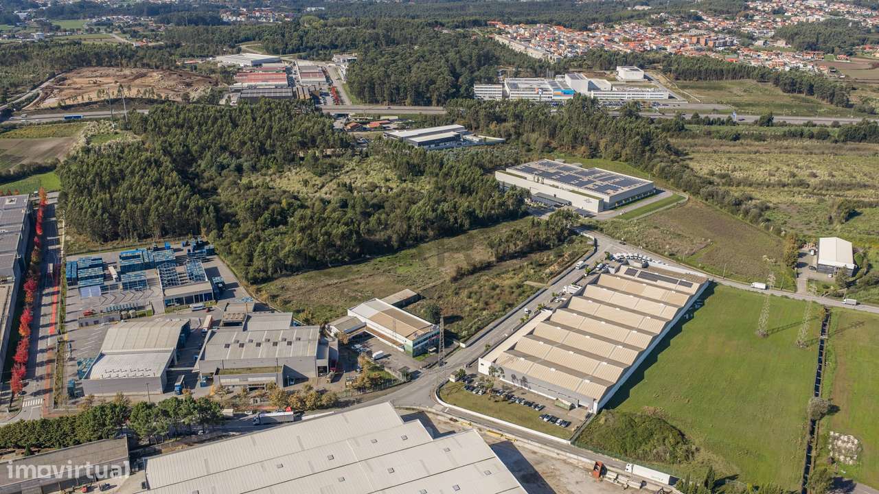Terreno  para Pavilhão em Zona Industrial da Maia-9