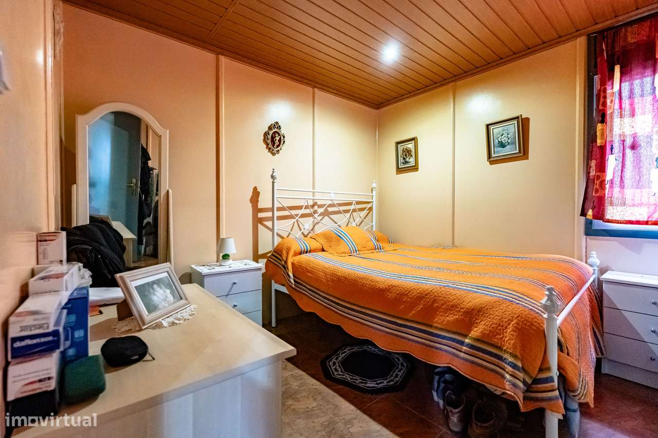 Quinta com Moradia T2 | Fornos de Algodres-6