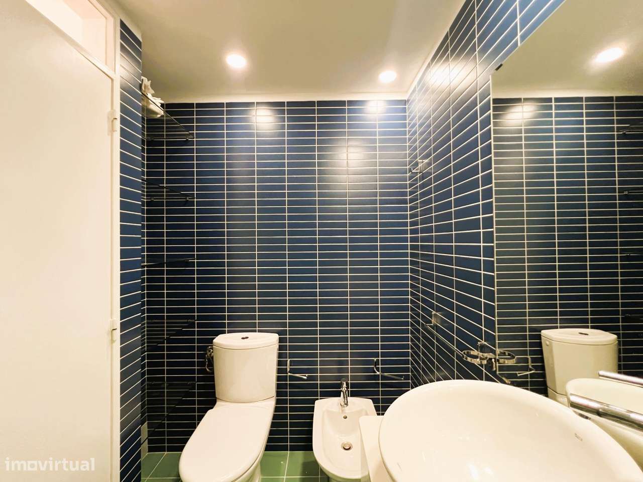 Apartamento T3 (vista panorâmica e garagem fechada 2 carros)-8