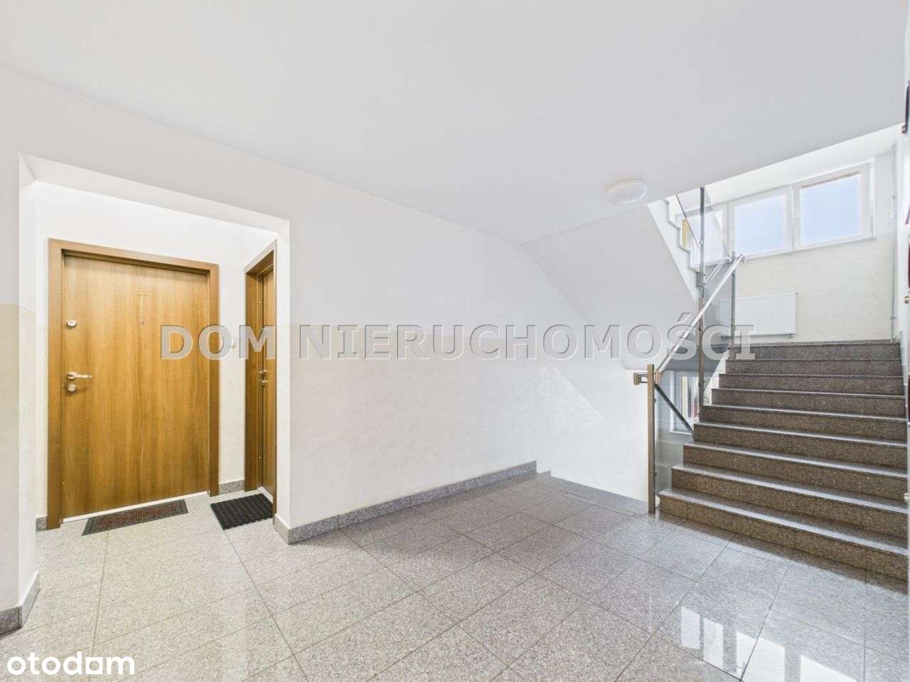 Dwupokojowe mieszkanie na Zielonej Górce!-19