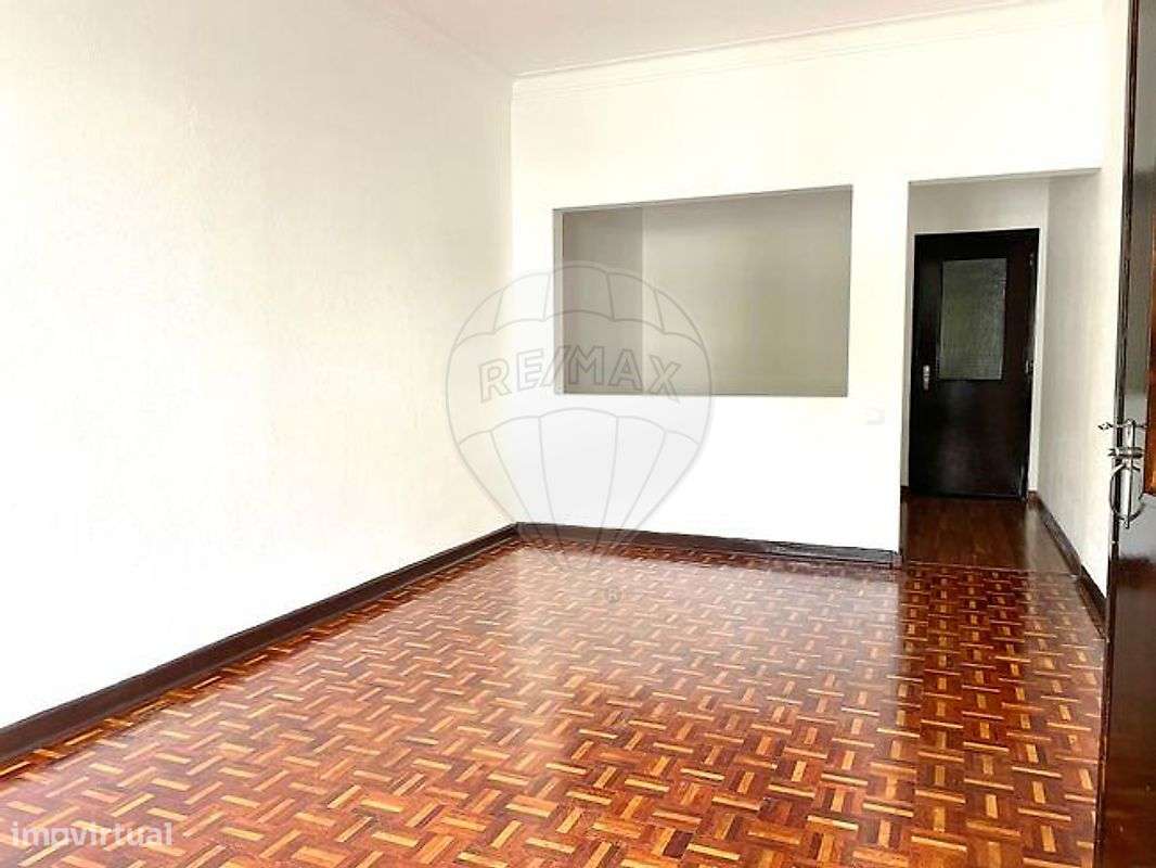 Moradia T3 para arrendamento