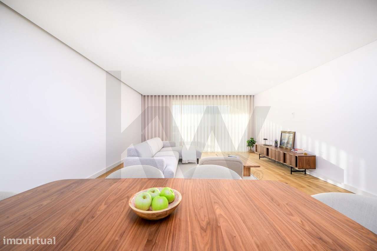 Arrendamento Premium — Mobilado — T3 Quinta Marques Gomes — Condo. Fec - Grande imagem: 5/40