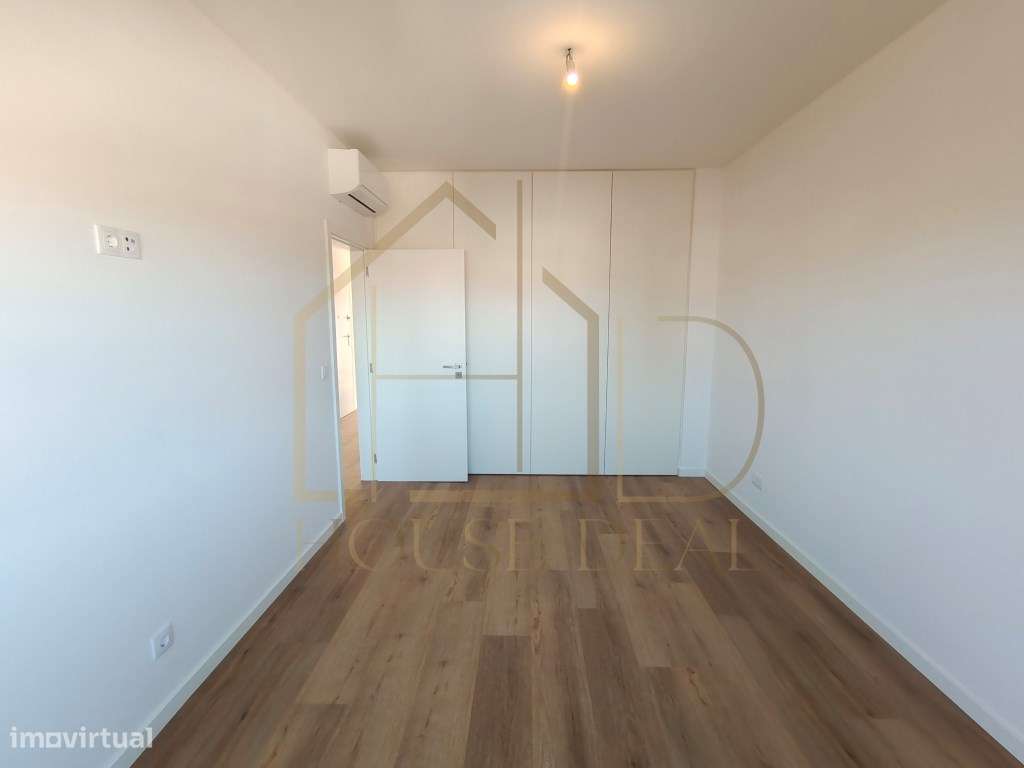 MODERNO Apartamento Duplex T3. Quinta do Conde-13