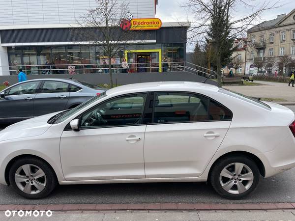 Skoda RAPID - 4