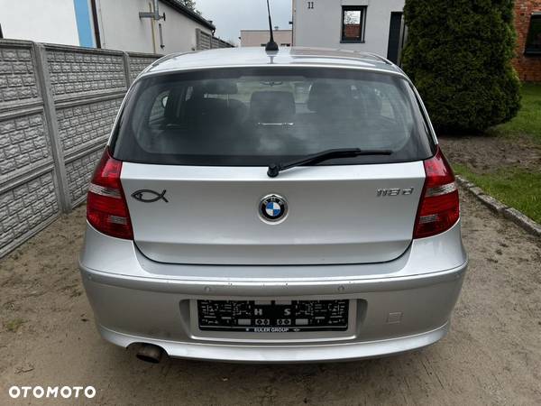 BMW Seria 1 118d - 10