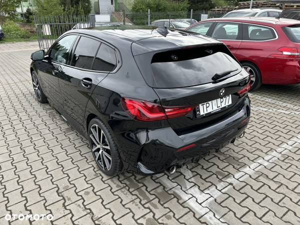 BMW Seria 1 118d M Sport - 9